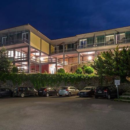 Theoxenia Hotel Andritsaina Bagian luar foto