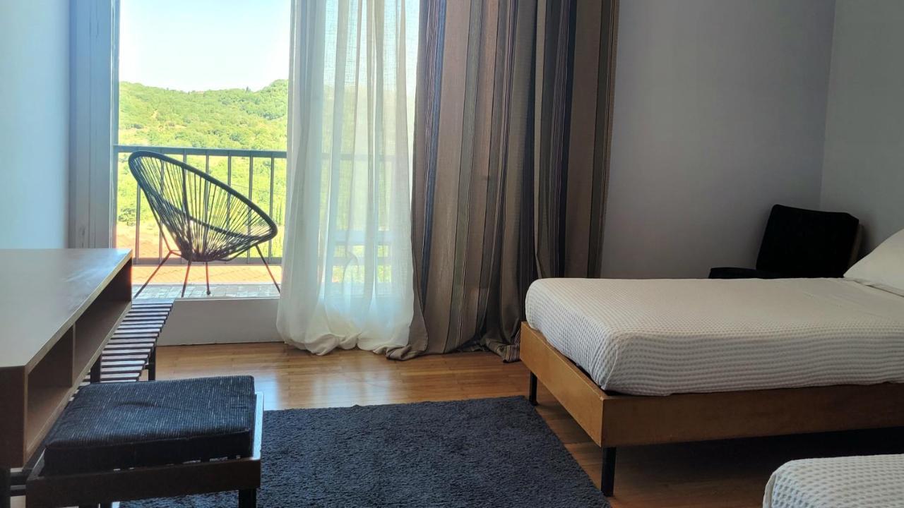 Theoxenia Hotel Andritsaina Bagian luar foto